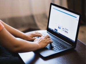 Hidden Tech Gems: Artificial Intelligence Stocks Under $5 Worth Watching in 2025